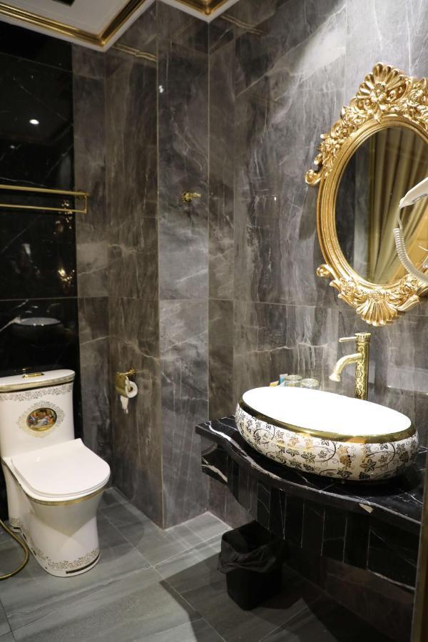 Enjoy Hotel 5A Cidade de Ho Chi Minh Exterior foto